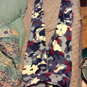 Old navy mesh leggings